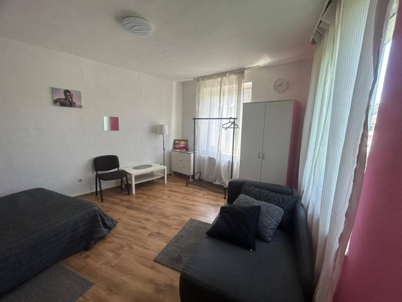 Apartament Hotel Limon Essen Bagian luar foto